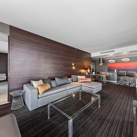 Huge Modern Luxury 17 Floor Panoramic Corner Suite With Open Balcony 라스베이거스 외부 사진
