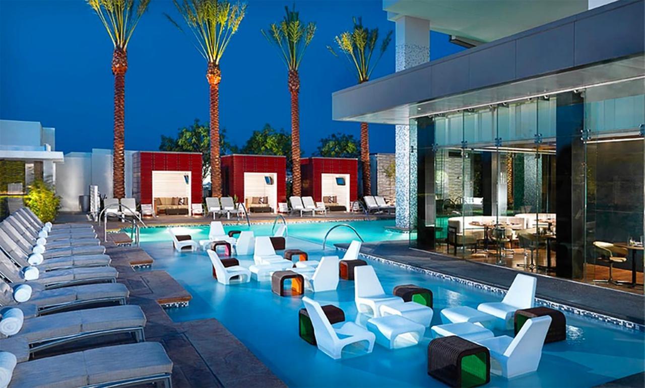 Huge Modern Luxury 17 Floor Panoramic Corner Suite With Open Balcony 라스베이거스 외부 사진