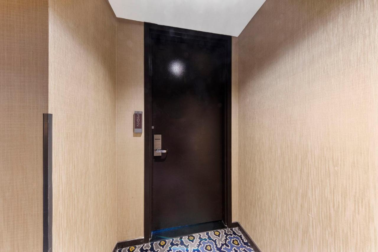 Huge Modern Luxury 17 Floor Panoramic Corner Suite With Open Balcony 라스베이거스 외부 사진