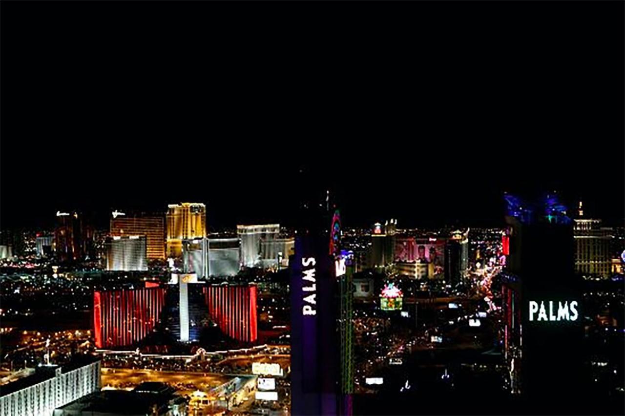 Huge Modern Luxury 17 Floor Panoramic Corner Suite With Open Balcony 라스베이거스 외부 사진