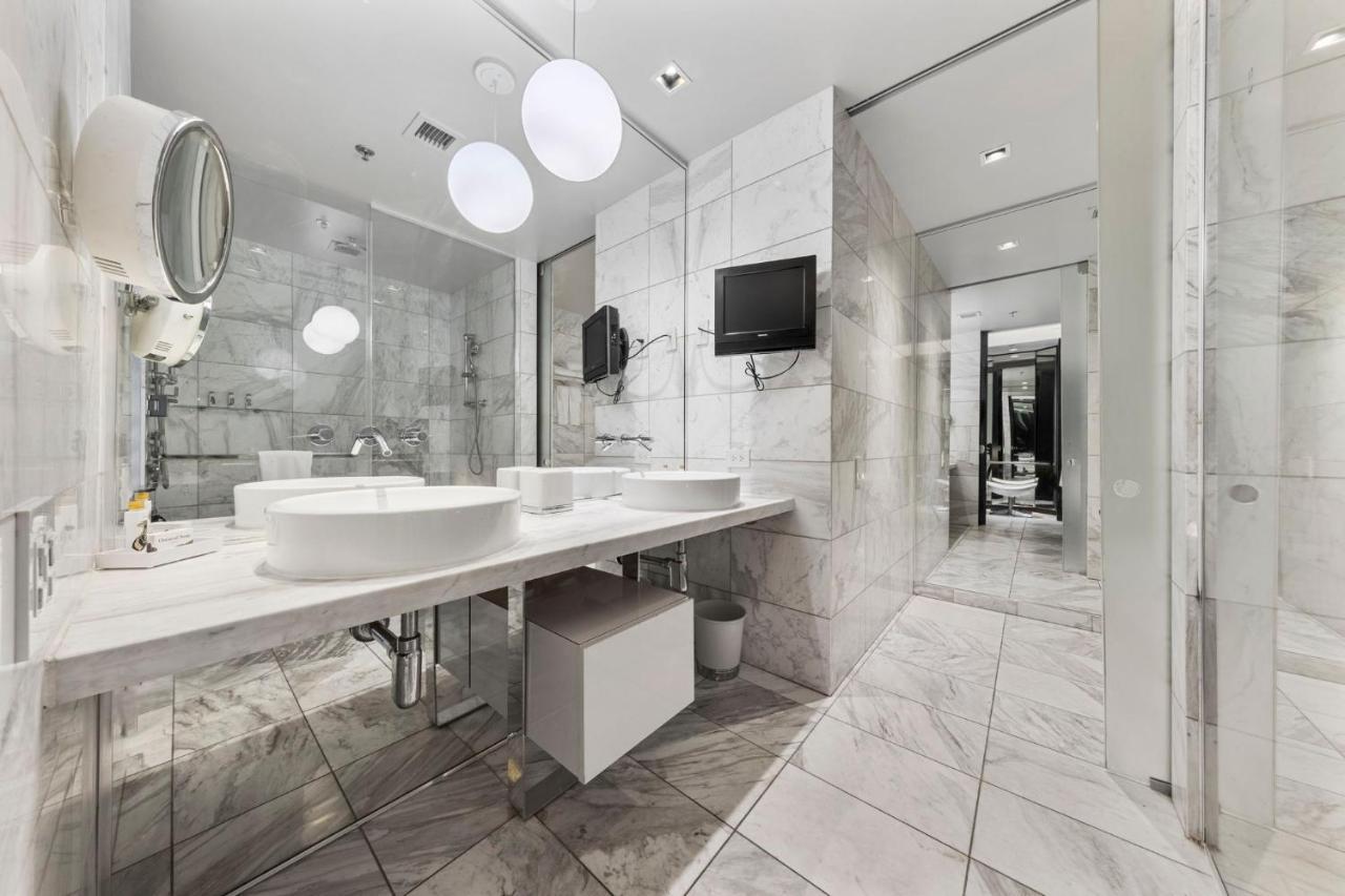 Huge Modern Luxury 17 Floor Panoramic Corner Suite With Open Balcony 라스베이거스 외부 사진